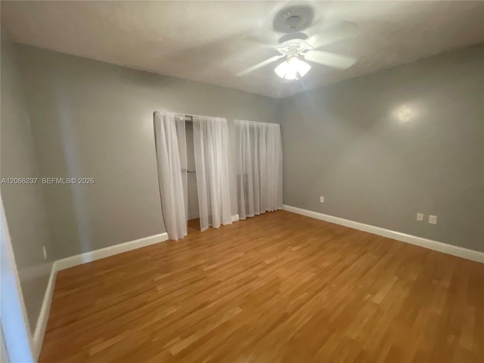 For Rent: $4,175 (3 beds, 2 baths, 1717 Square Feet)
