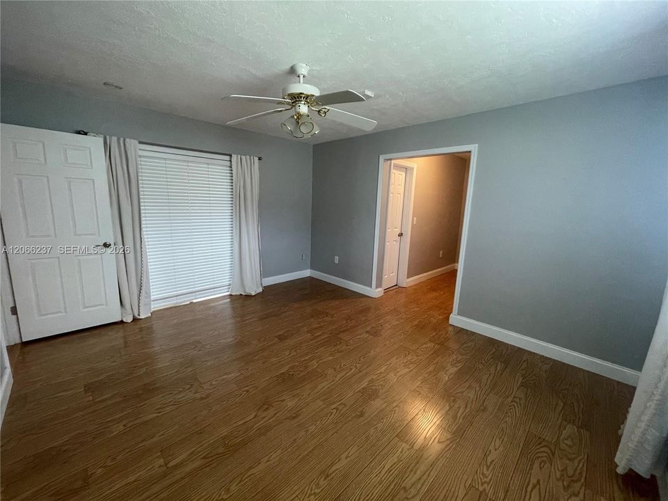 For Rent: $4,175 (3 beds, 2 baths, 1717 Square Feet)