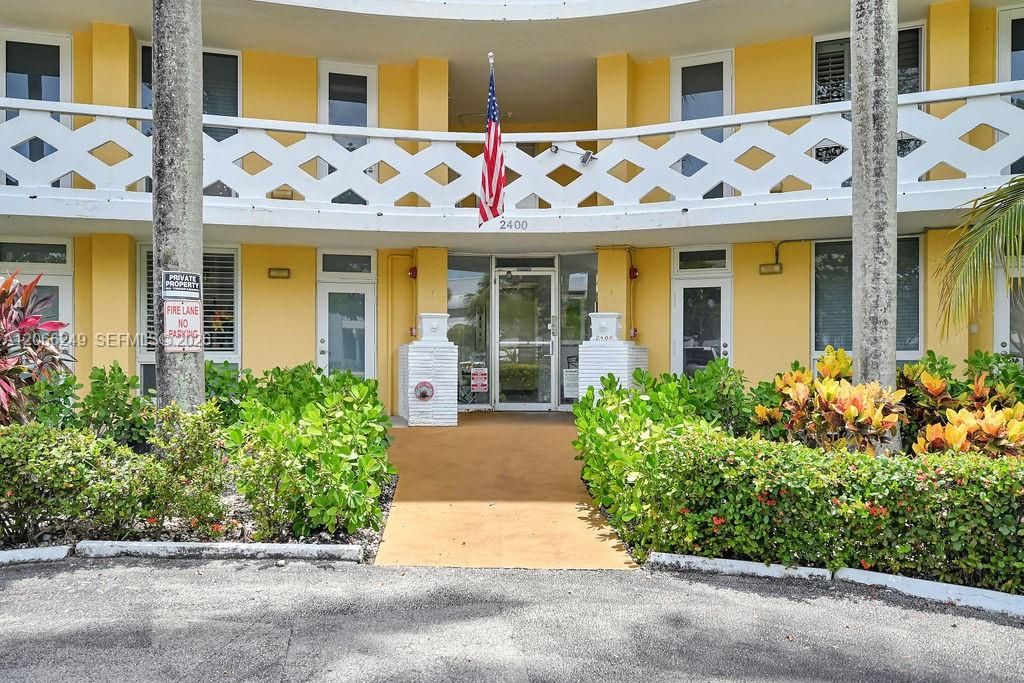 For Sale: $159,000 (2 beds, 1 baths, 650 Square Feet)