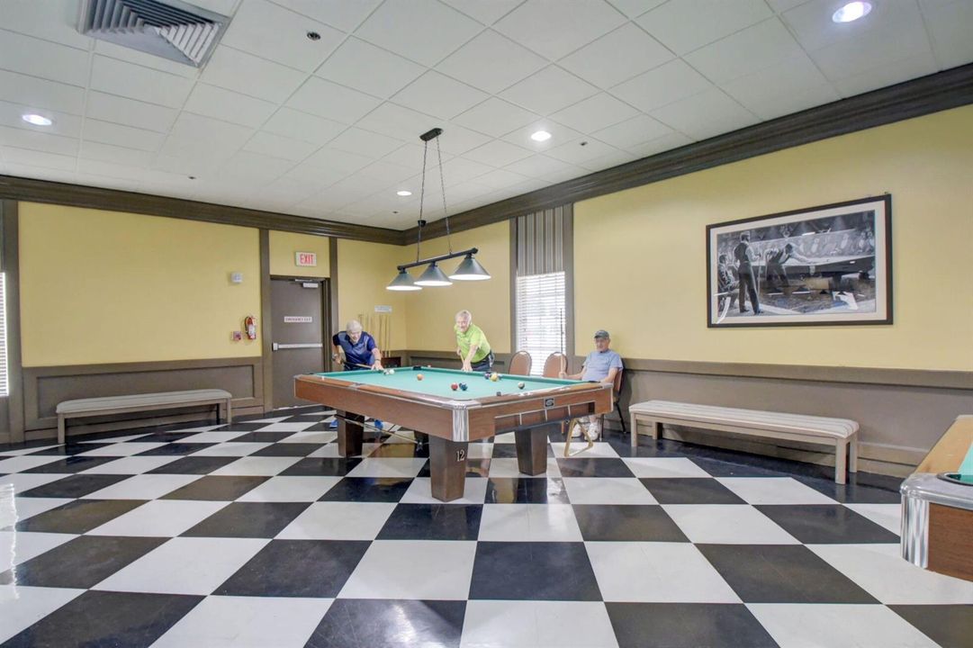 82-web-or-mls-Kings Point (39)