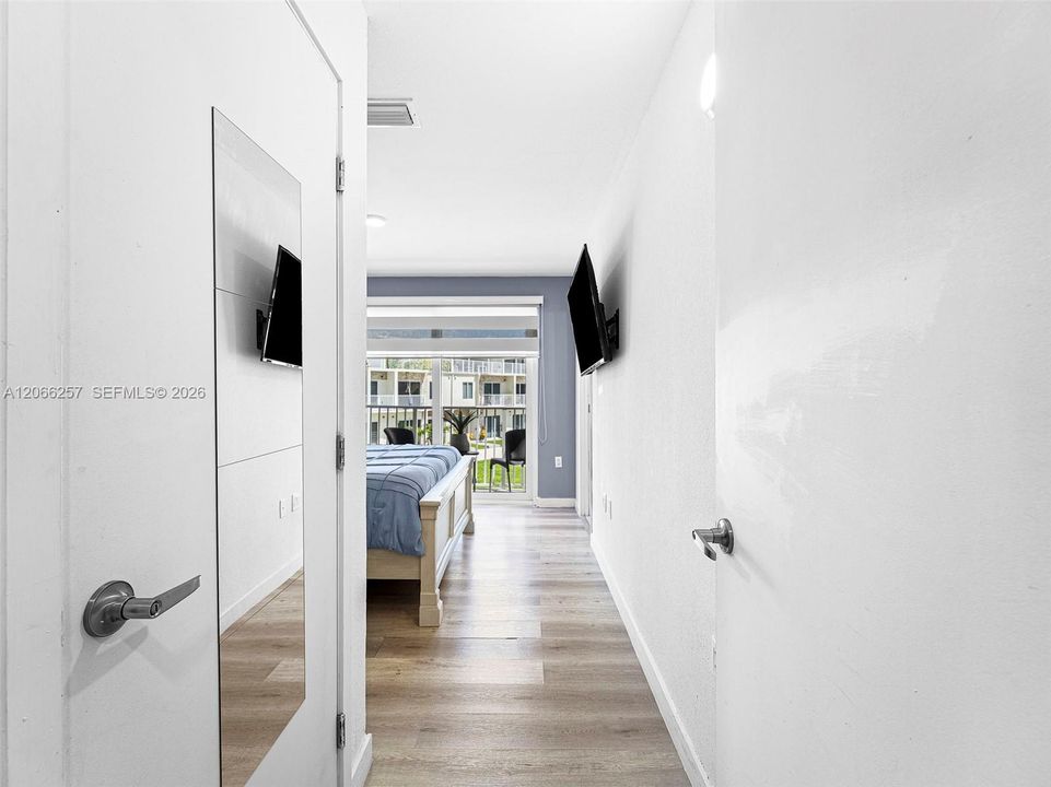 For Rent: $3,200 (4 beds, 3 baths, 1434 Square Feet)