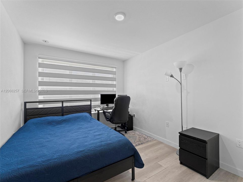 For Rent: $3,200 (4 beds, 3 baths, 1434 Square Feet)