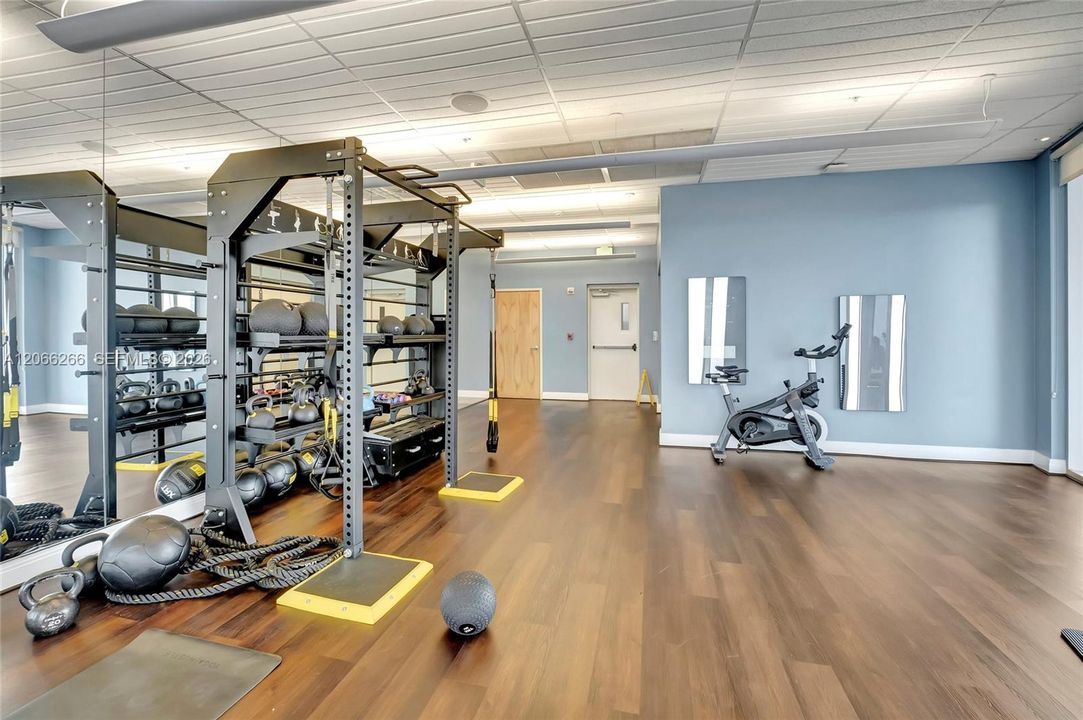En Venta: $395,000 (1 camas, 1 baños, 825 Pies cuadrados)