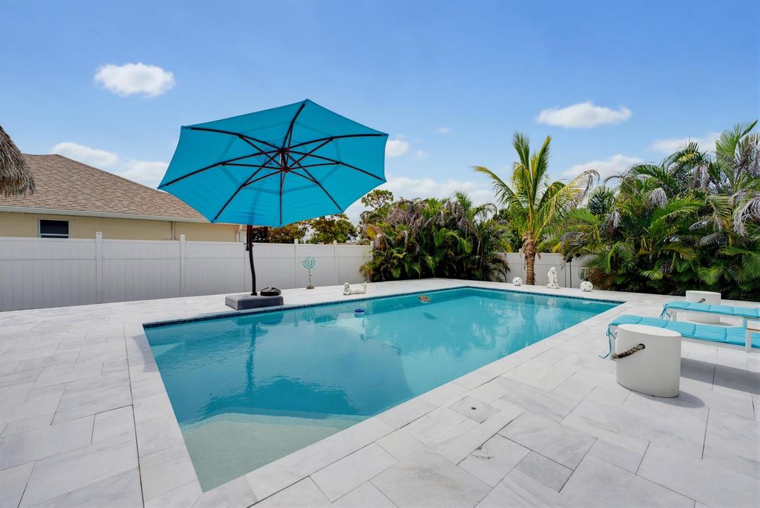 Rear deck and pool