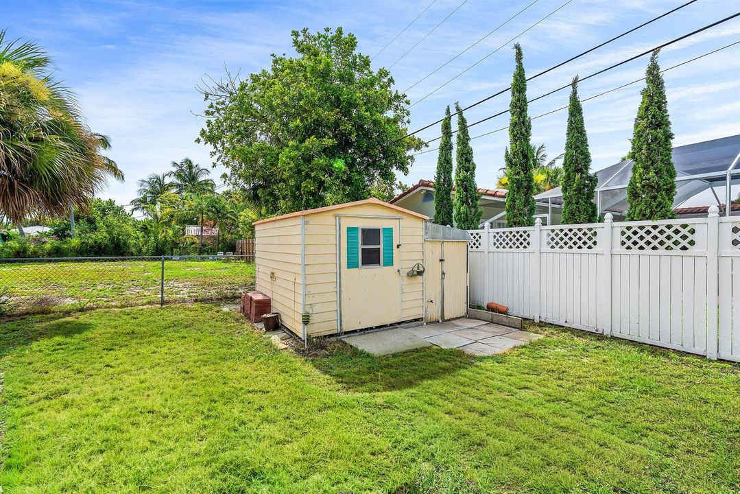 Shed