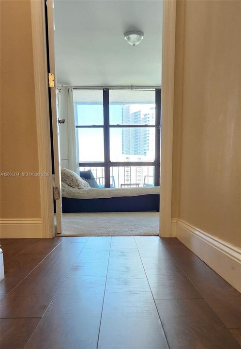 Activo con contrato: $259,000 (1 camas, 1 baños, 915 Pies cuadrados)