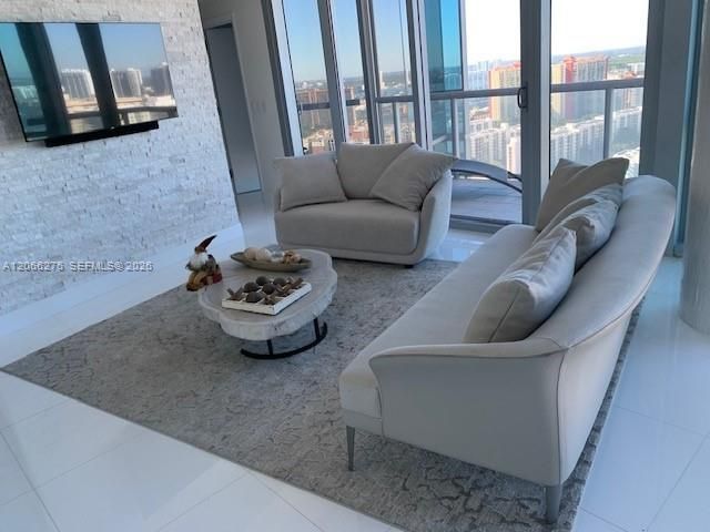 For Sale: $3,850,000 (4 beds, 4 baths, 2485 Square Feet)