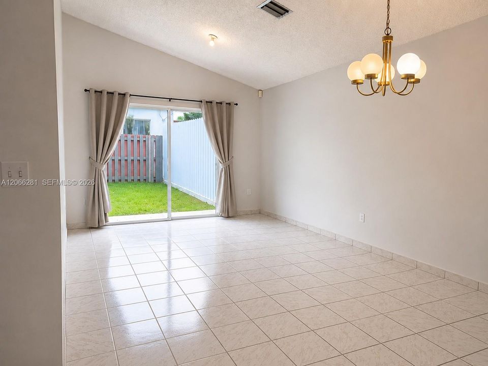 For Sale: $560,000 (3 beds, 2 baths, 1417 Square Feet)