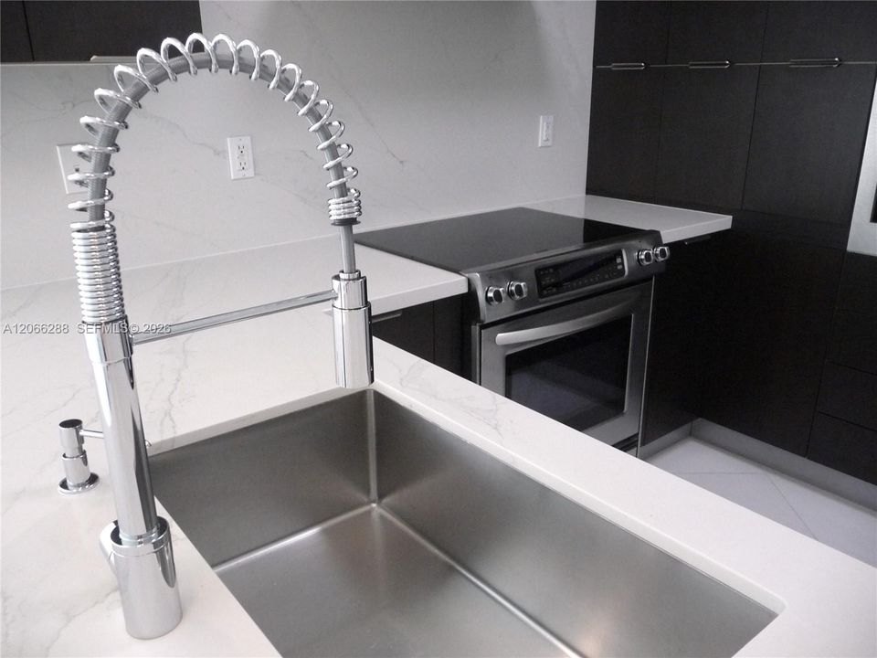 En Venta: $800,000 (3 camas, 2 baños, 1489 Pies cuadrados)