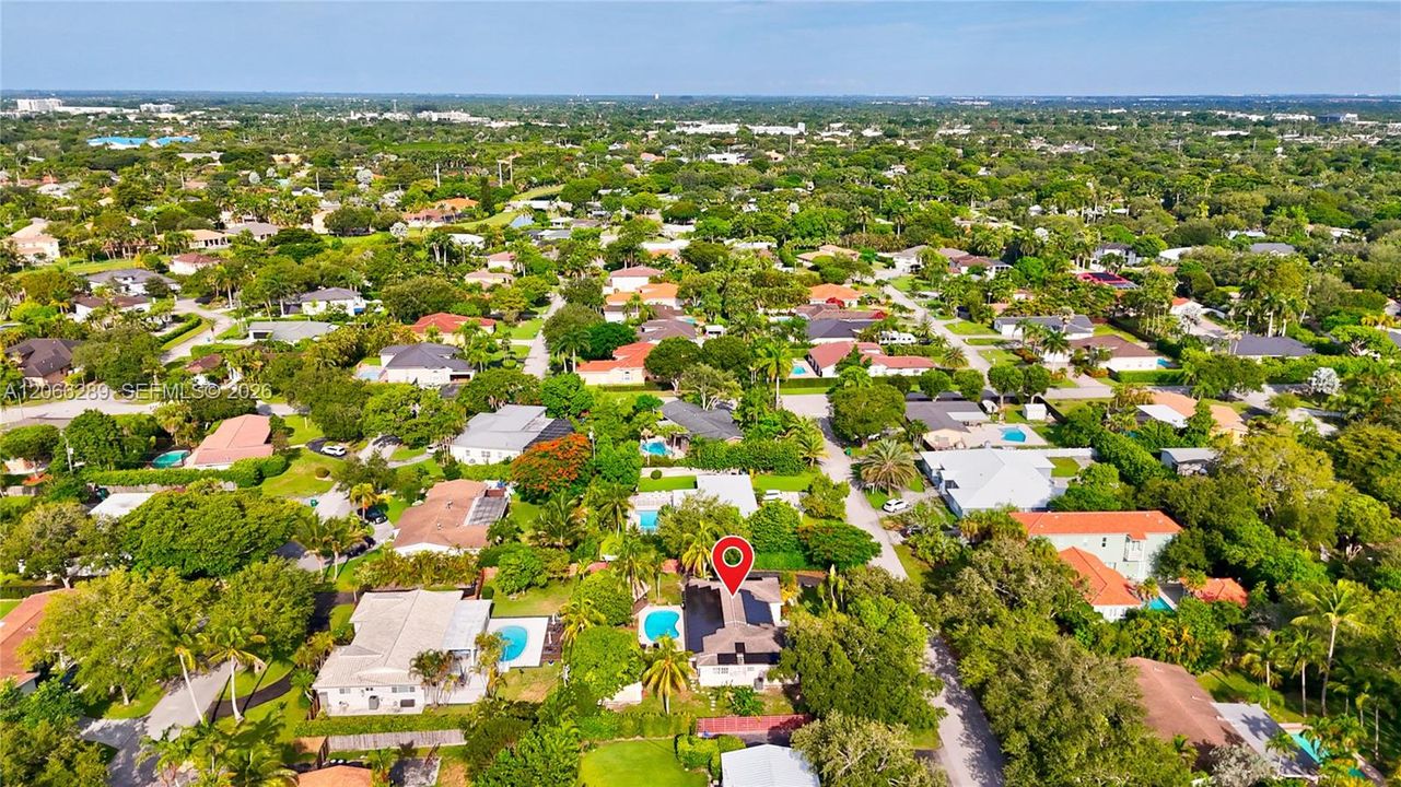 For Rent: $8,500 (3 beds, 2 baths, 1864 Square Feet)