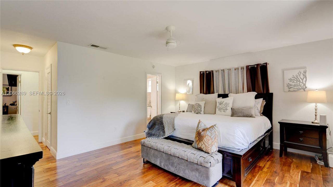 For Rent: $8,500 (3 beds, 2 baths, 1864 Square Feet)