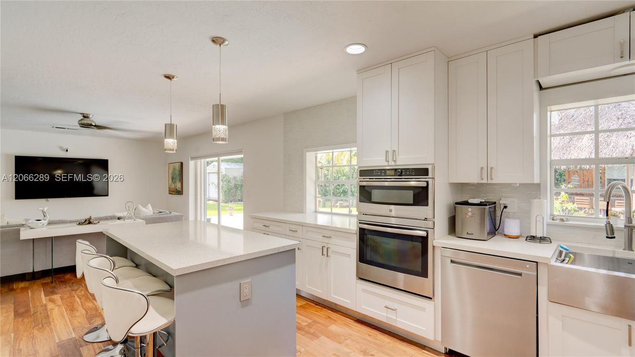 For Rent: $8,500 (3 beds, 2 baths, 1864 Square Feet)