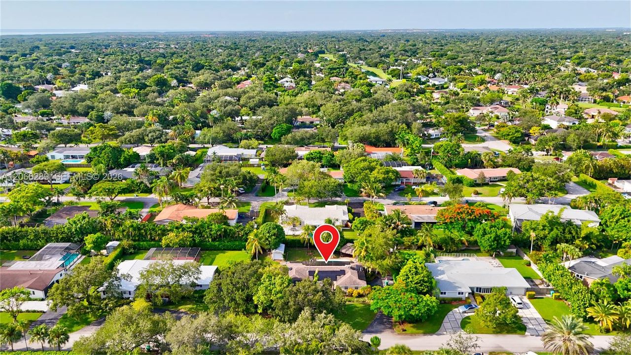 For Rent: $8,500 (3 beds, 2 baths, 1864 Square Feet)