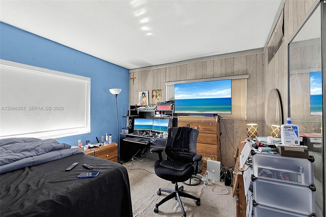 Active With Contract: $489,990 (2 beds, 2 baths, 1539 Square Feet)