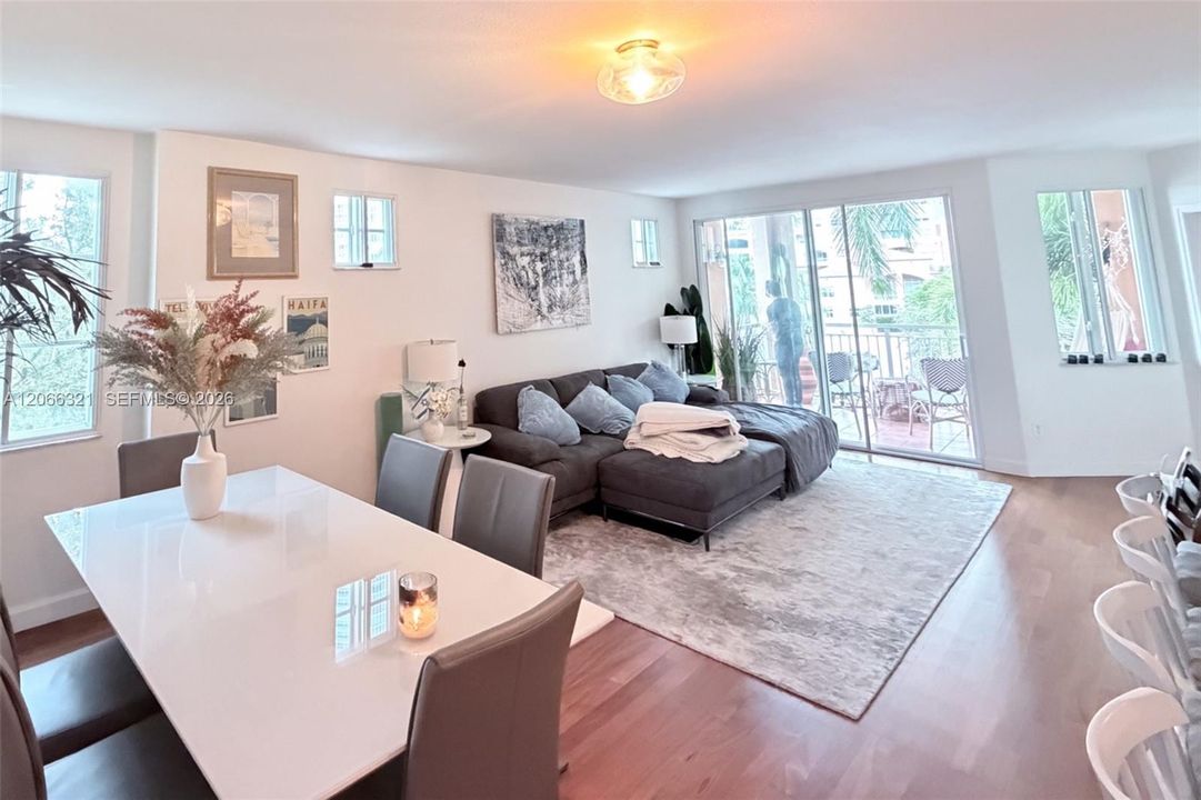For Rent: $10,000 (3 beds, 3 baths, 1485 Square Feet)