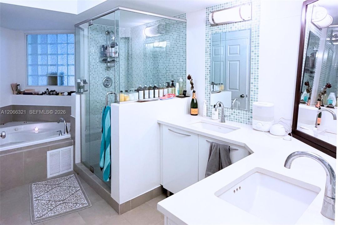For Rent: $10,000 (3 beds, 3 baths, 1485 Square Feet)
