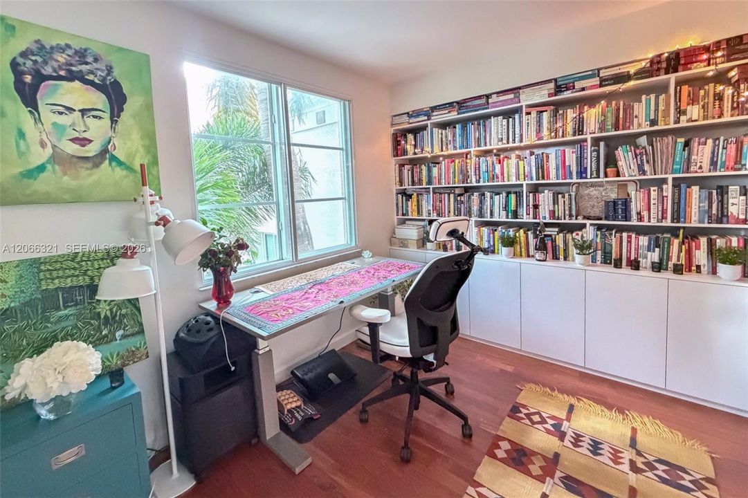 For Rent: $10,000 (3 beds, 3 baths, 1485 Square Feet)