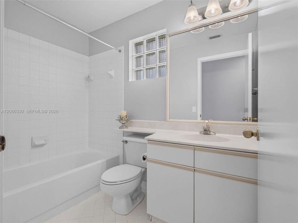 For Rent: $4,500 (3 beds, 2 baths, 1777 Square Feet)