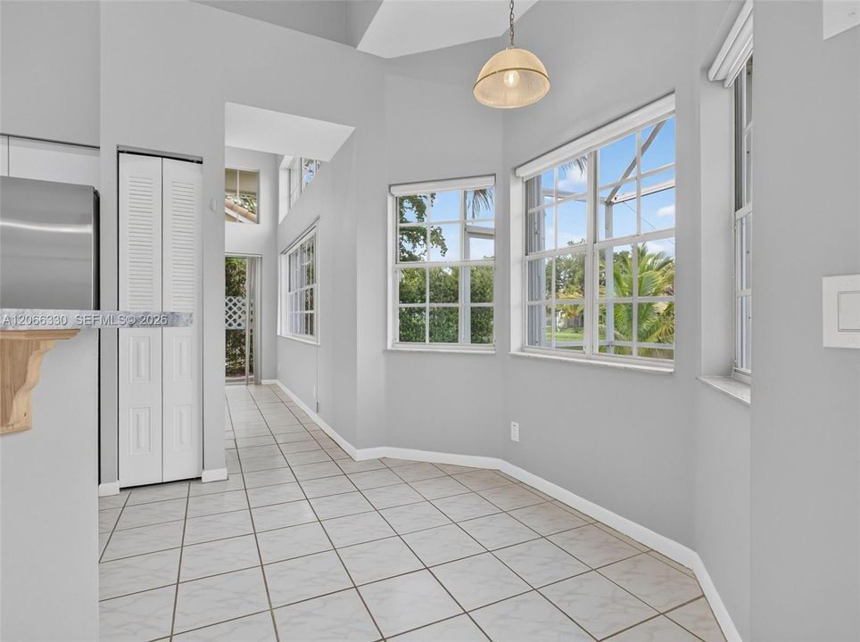 For Rent: $4,500 (3 beds, 2 baths, 1777 Square Feet)
