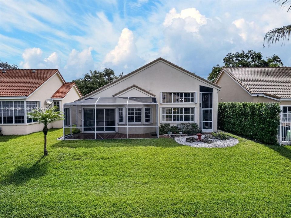 For Rent: $4,500 (3 beds, 2 baths, 1777 Square Feet)