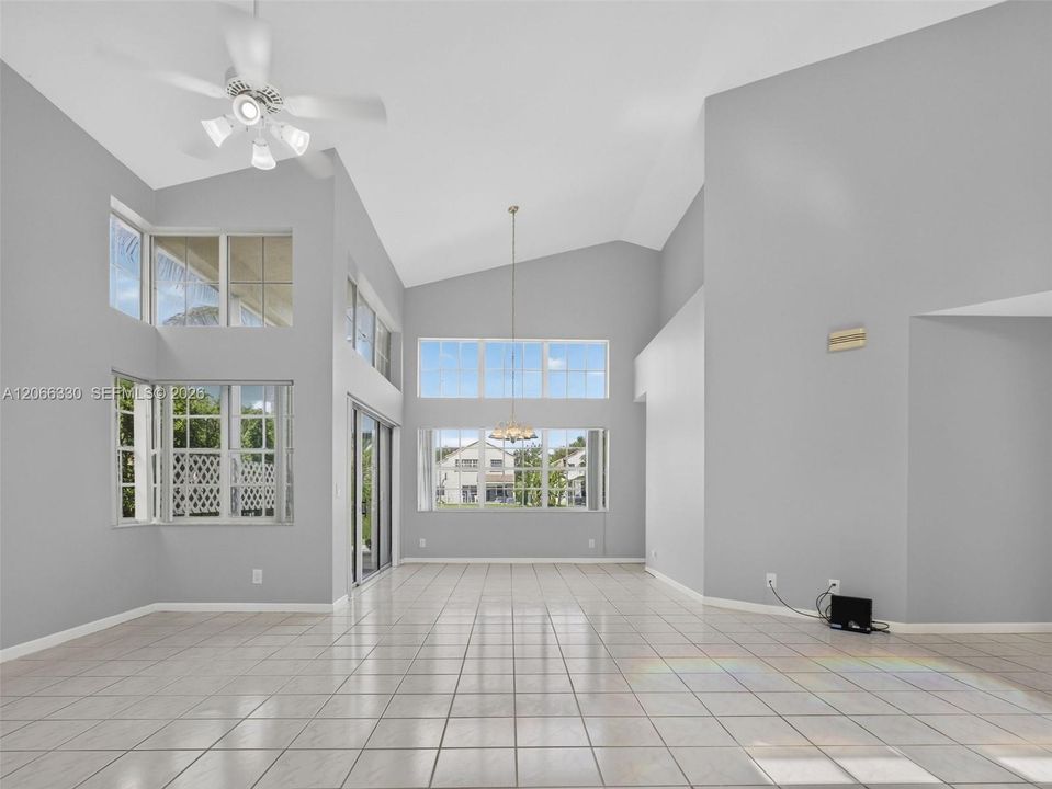 For Rent: $4,500 (3 beds, 2 baths, 1777 Square Feet)