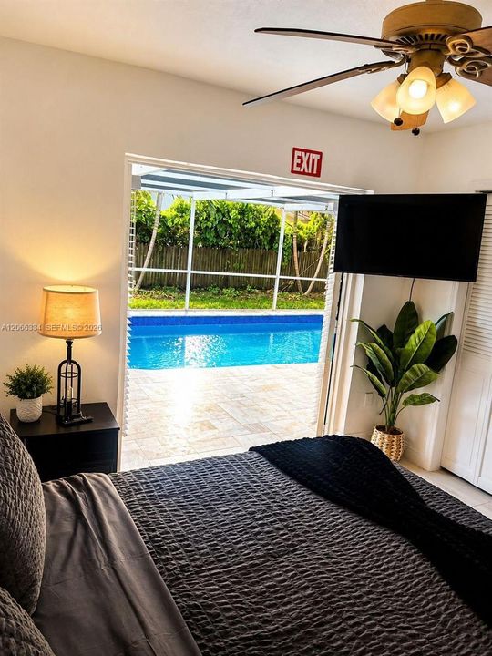 For Rent: $5,500 (4 beds, 3 baths, 1420 Square Feet)