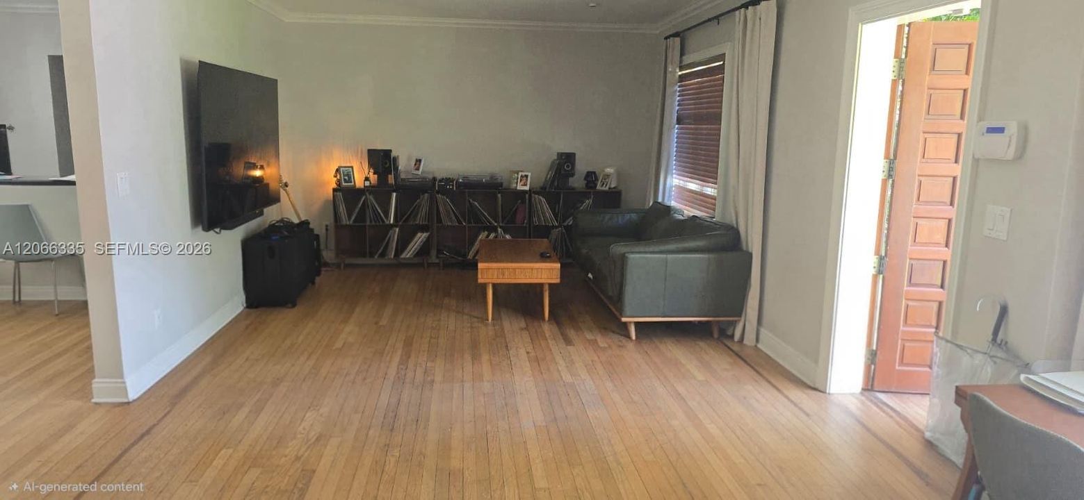 For Rent: $4,700 (3 beds, 2 baths, 1368 Square Feet)
