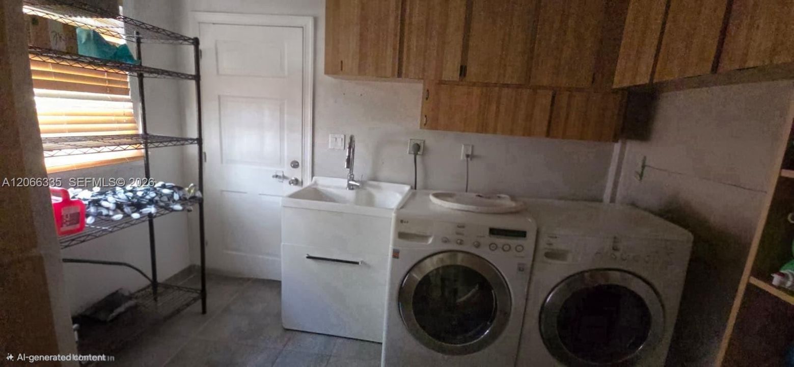 For Rent: $4,700 (3 beds, 2 baths, 1368 Square Feet)