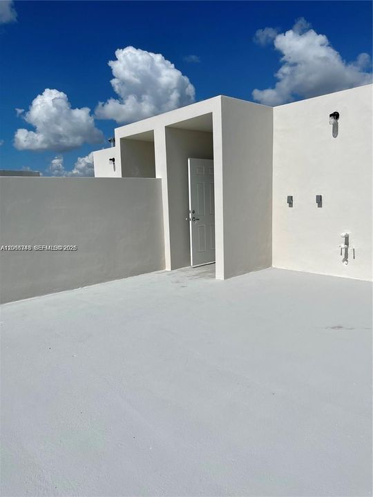 En Venta: $390,000 (4 camas, 3 baños, 1398 Pies cuadrados)