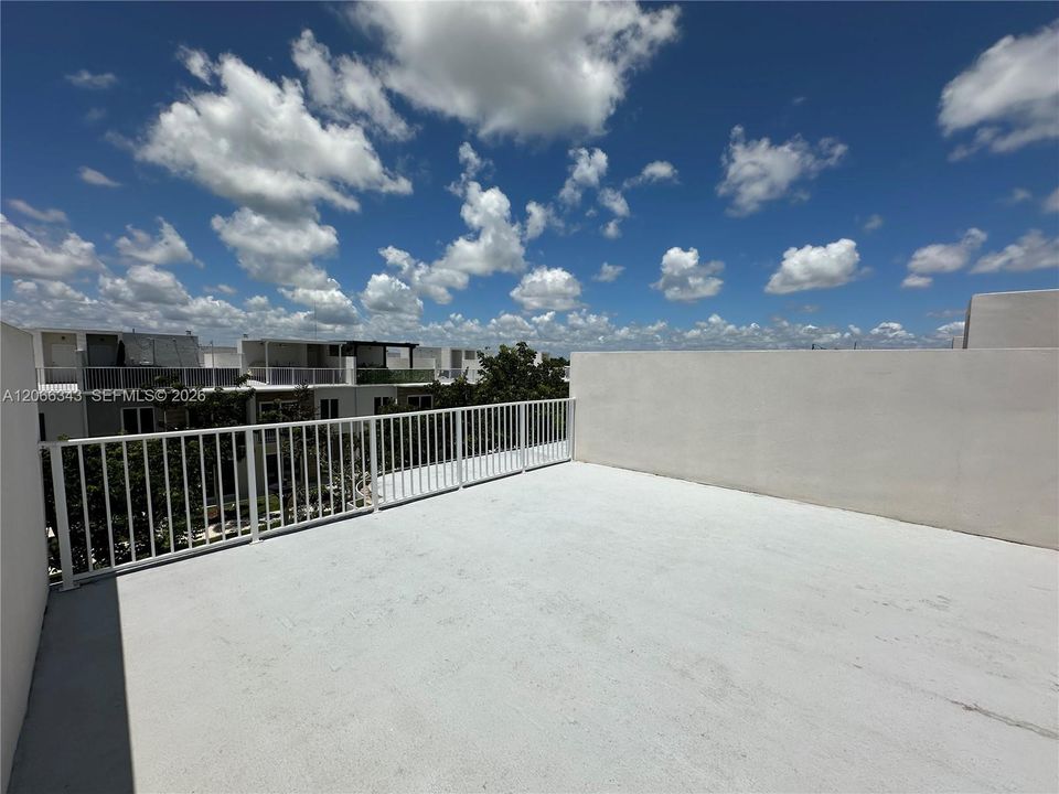 En Venta: $390,000 (4 camas, 3 baños, 1398 Pies cuadrados)