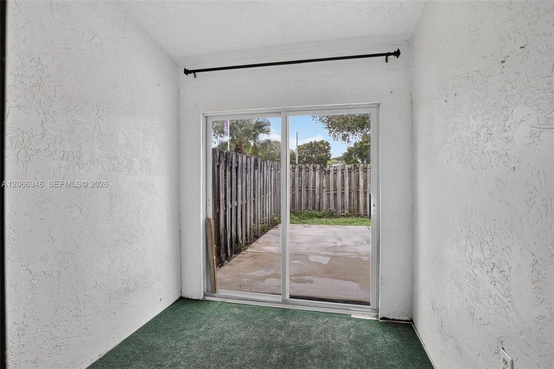 For Sale: $374,900 (3 beds, 2 baths, 1330 Square Feet)
