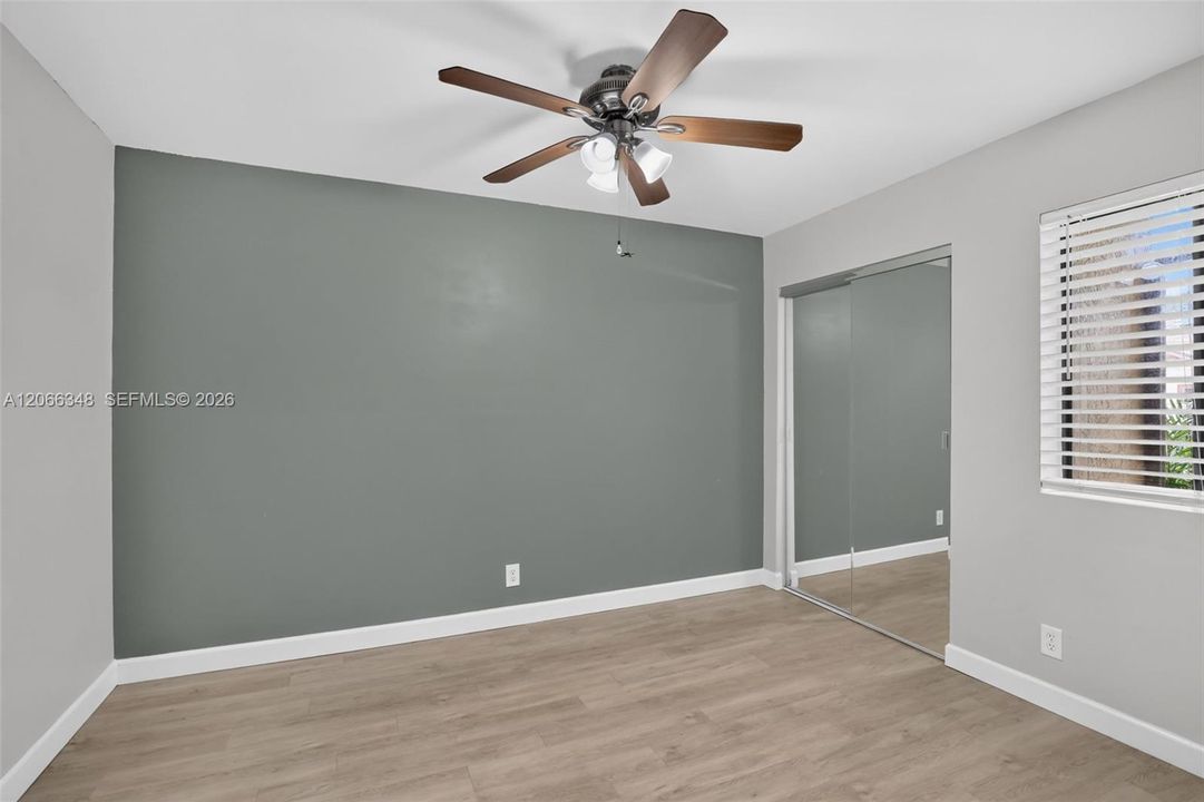 For Sale: $374,900 (3 beds, 2 baths, 1330 Square Feet)