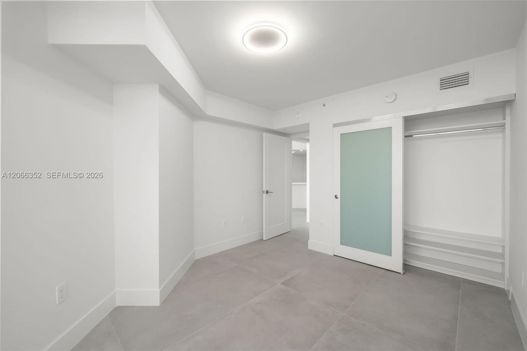 For Sale: $1,190,000 (2 beds, 2 baths, 1340 Square Feet)