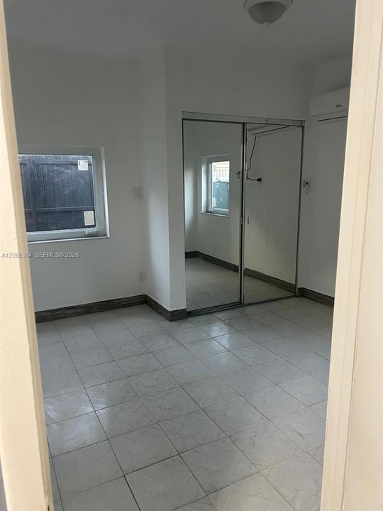 En Venta: $780,000 (3 camas, 2 baños, 1663 Pies cuadrados)