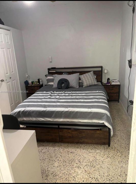 En Venta: $780,000 (3 camas, 2 baños, 1663 Pies cuadrados)