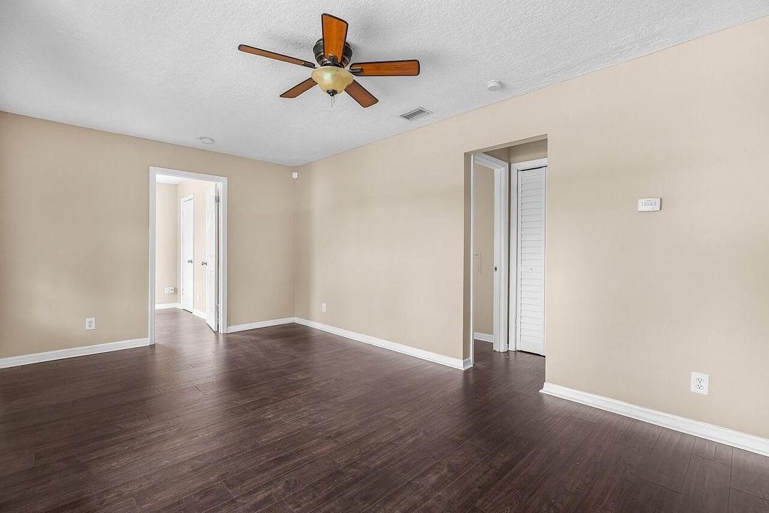 8525-101st-Ct-HigMedia-014-1280
