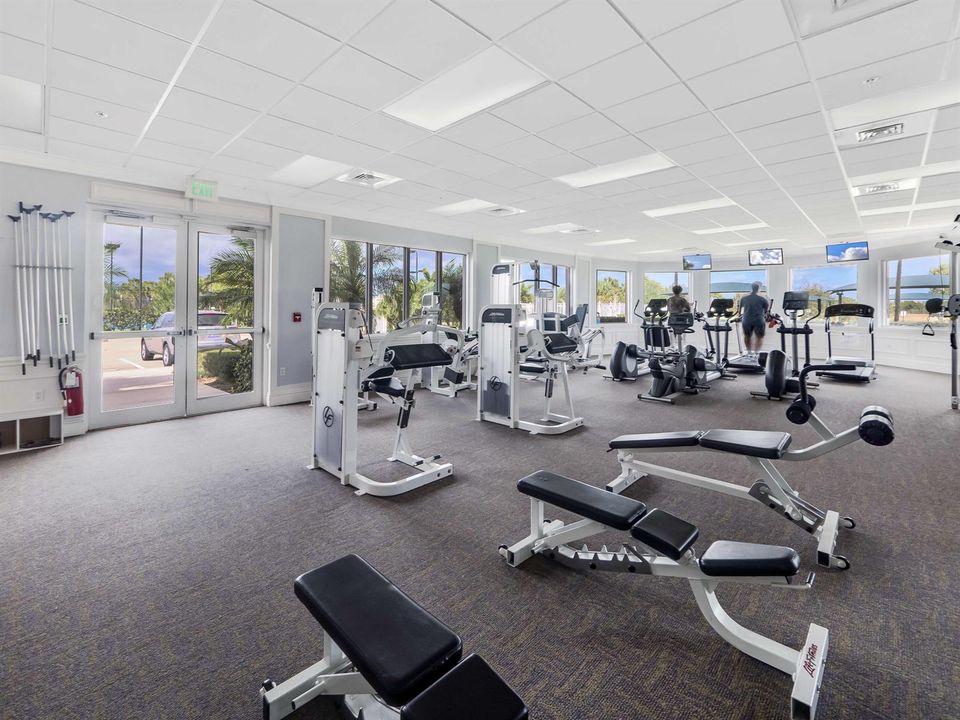 The Lakes Amenities