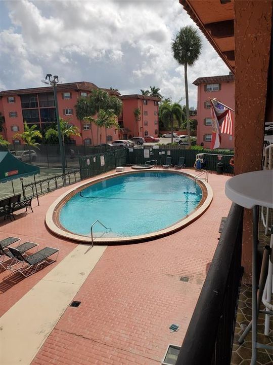 tennis club pool