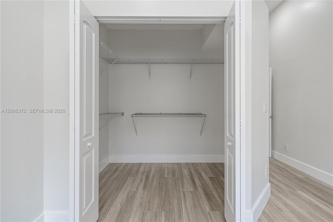 For Rent: $3,650 (3 beds, 2 baths, 1317 Square Feet)
