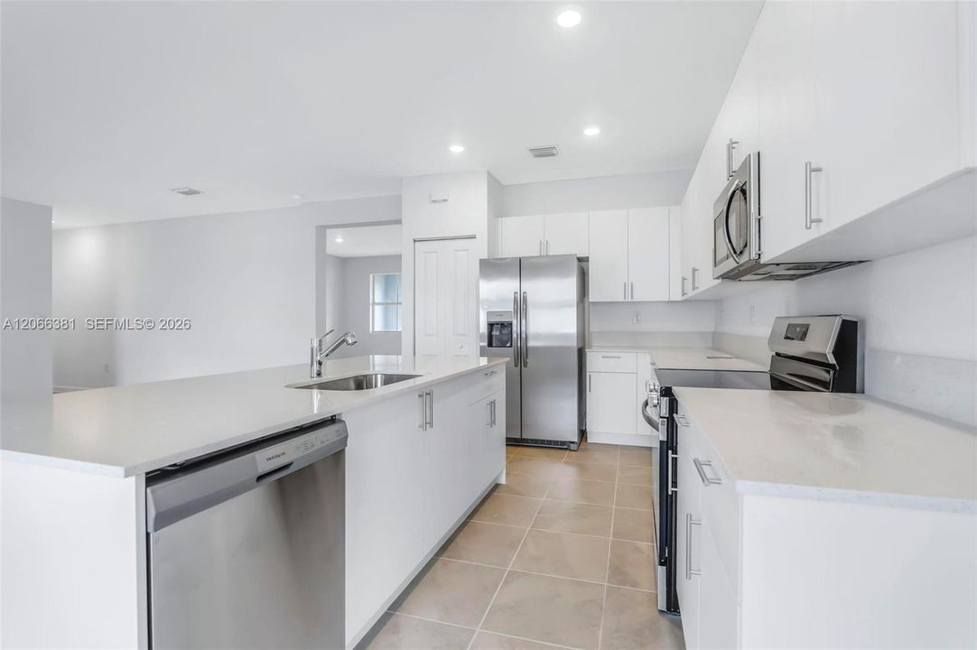 For Rent: $5,000 (4 beds, 3 baths, 2648 Square Feet)