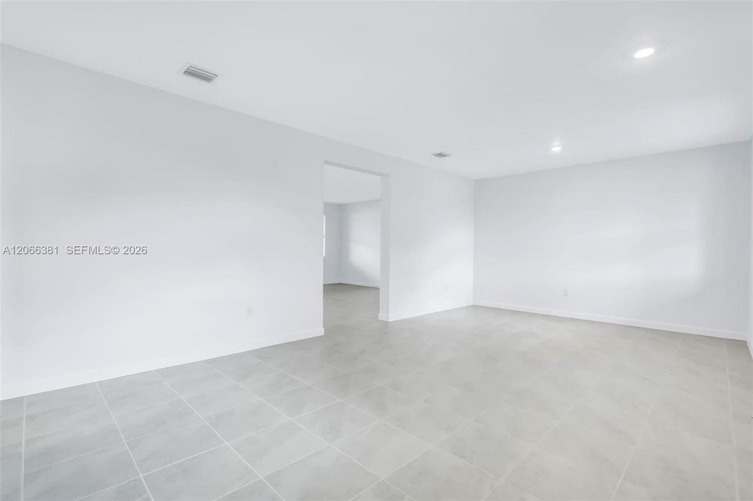 For Rent: $5,000 (4 beds, 3 baths, 2648 Square Feet)