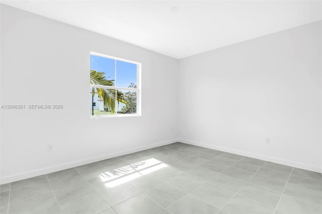 For Rent: $5,000 (4 beds, 3 baths, 2648 Square Feet)