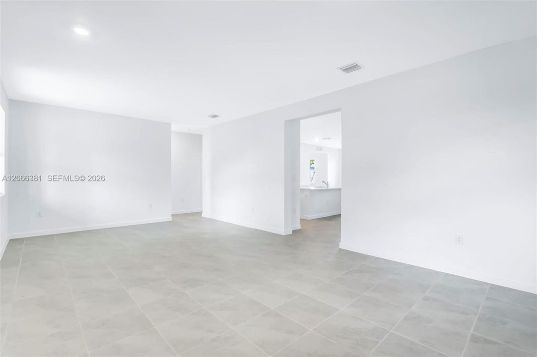 For Rent: $5,000 (4 beds, 3 baths, 2648 Square Feet)