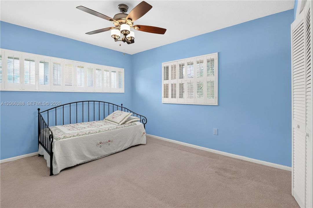 For Sale: $1,325,000 (5 beds, 3 baths, 2288 Square Feet)
