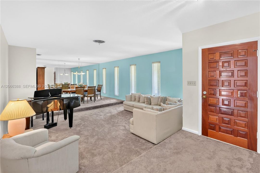 For Sale: $1,325,000 (5 beds, 3 baths, 2288 Square Feet)