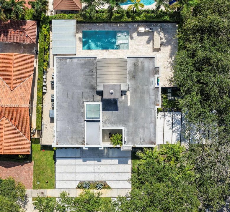 For Sale: $1,399,000 (3 beds, 2 baths, 2563 Square Feet)