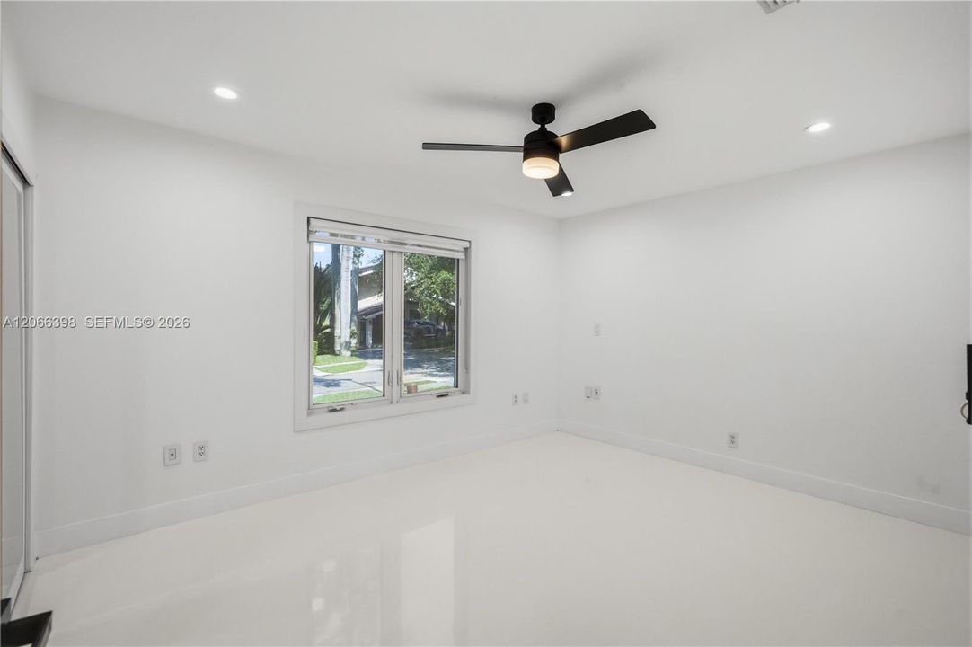 For Sale: $1,399,000 (3 beds, 2 baths, 2563 Square Feet)