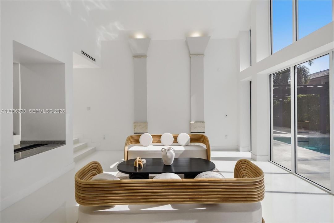For Sale: $1,399,000 (3 beds, 2 baths, 2563 Square Feet)