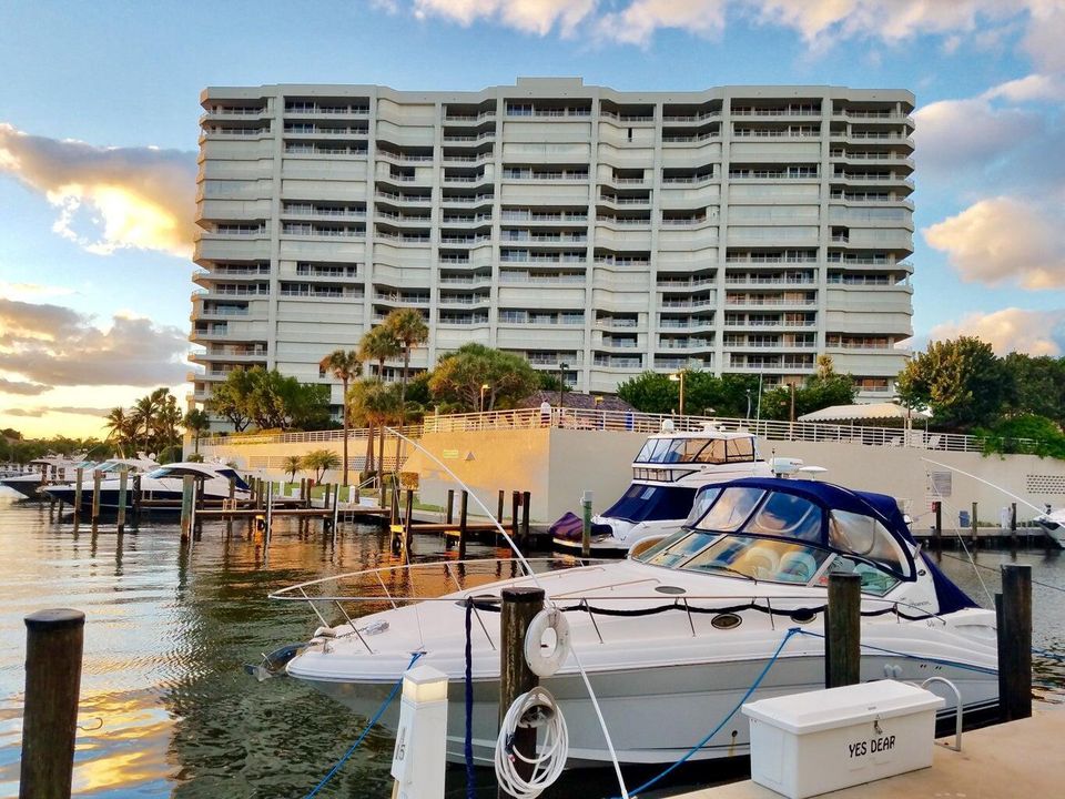 PROTECTED PRIVATE MARINA