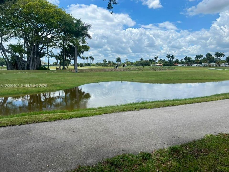 For Rent: $5,000 (3 beds, 2 baths, 2219 Square Feet)